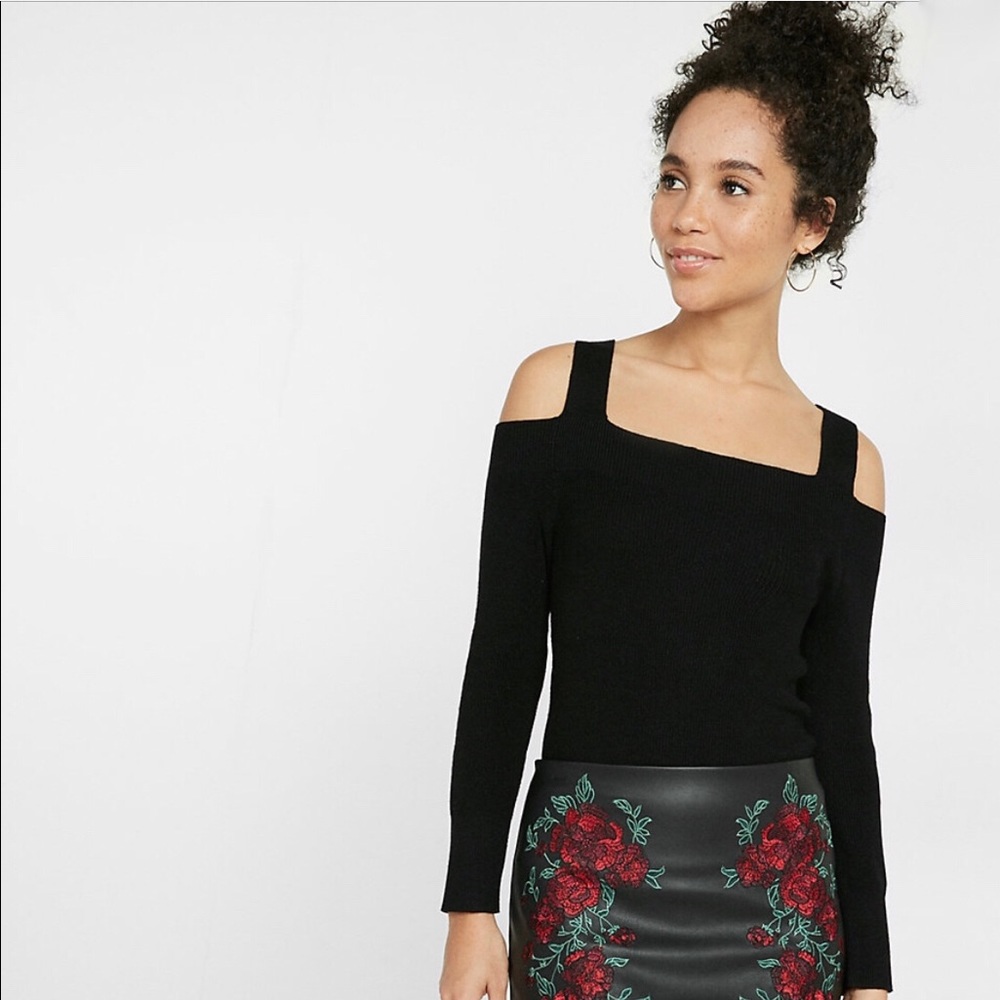 Fitted Ribbed Cold Shoulder Sweater